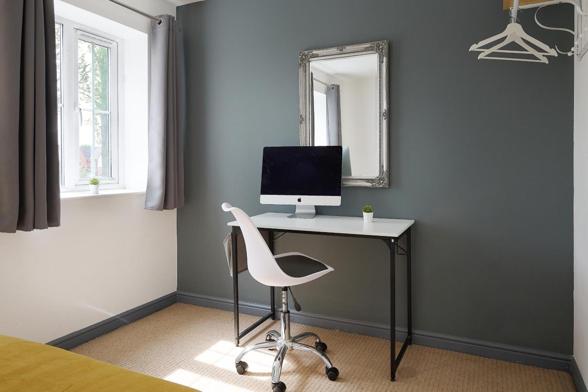 Apartment Nec Exhibitor Home, Near Airport Birmingham