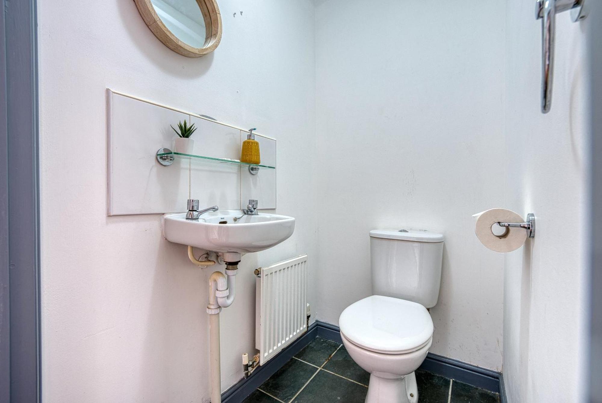 Apartment Nec Exhibitor Home, Near Airport Birmingham