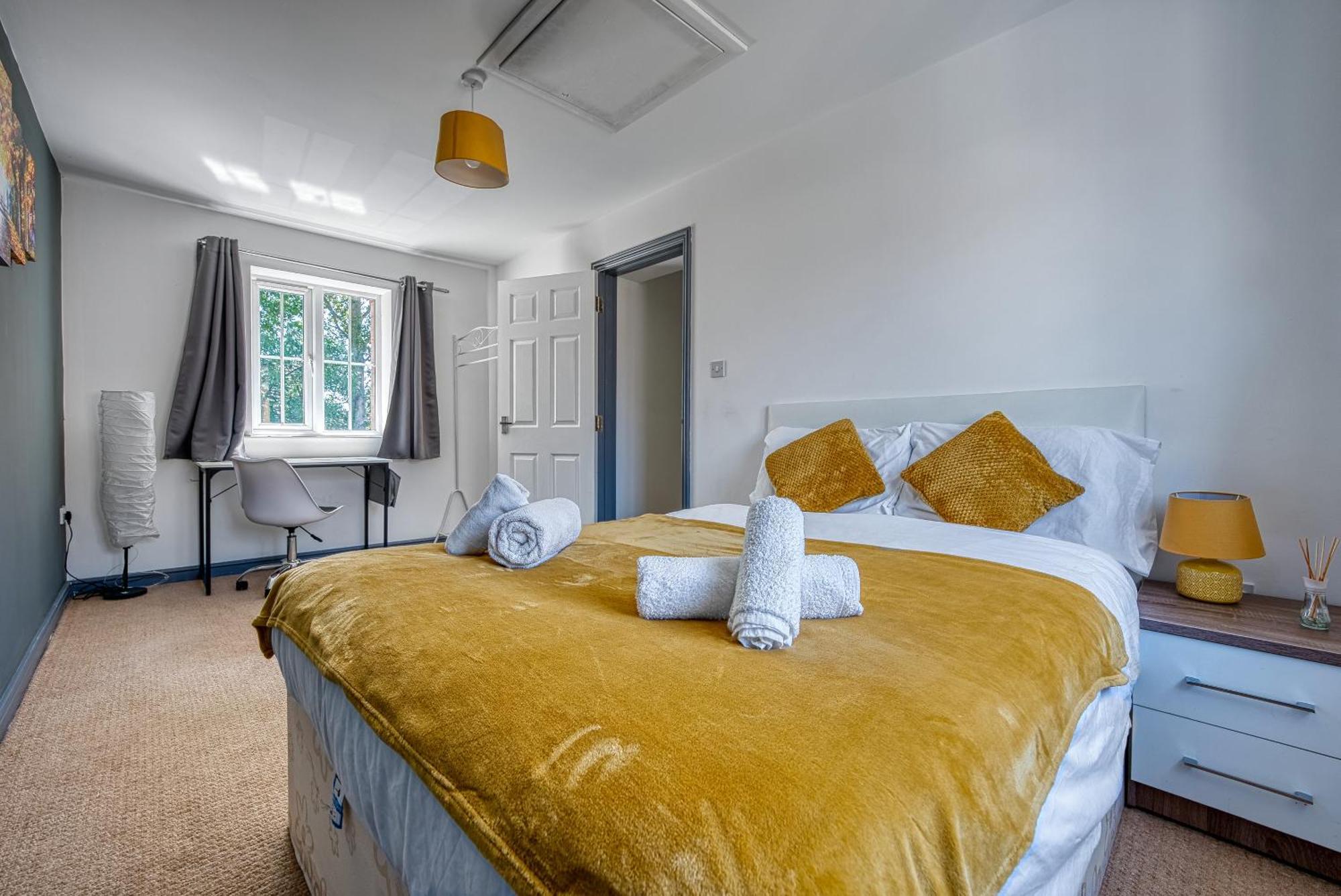 Apartment Nec Exhibitor Home, Near Airport *