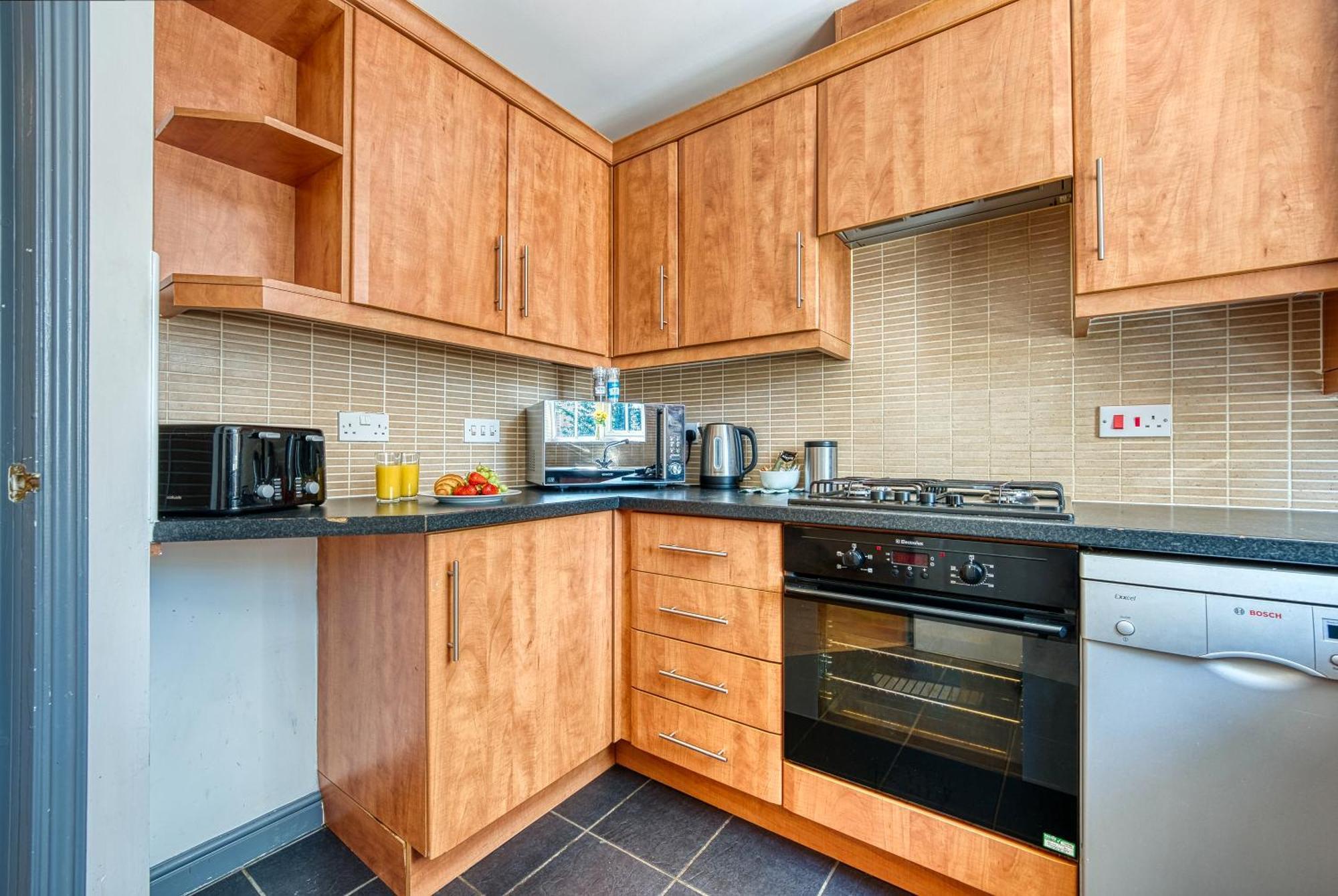 Nec Exhibitor Home, Near Airport Apartment Birmingham