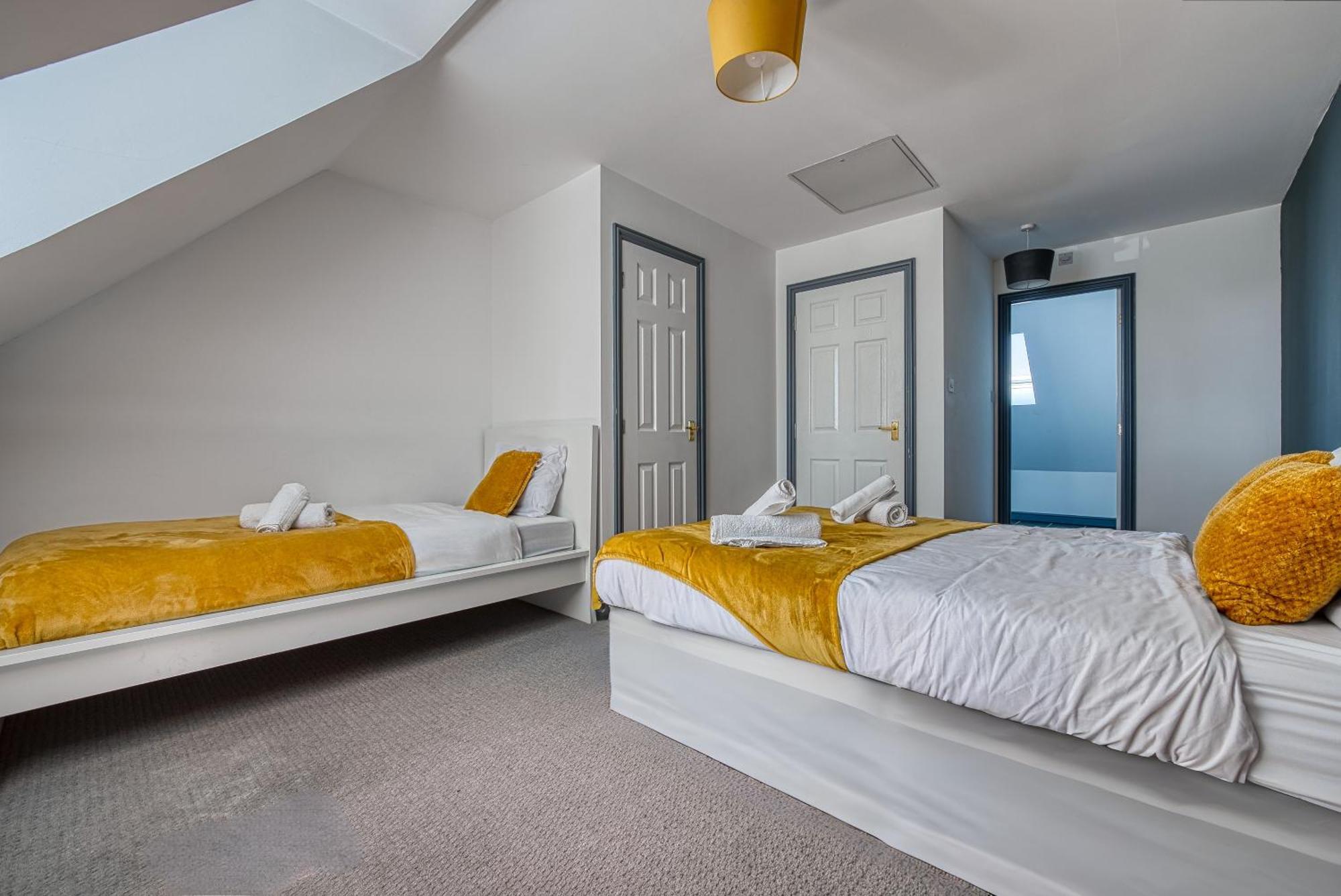 Apartment Nec Exhibitor Home, Near Airport Birmingham